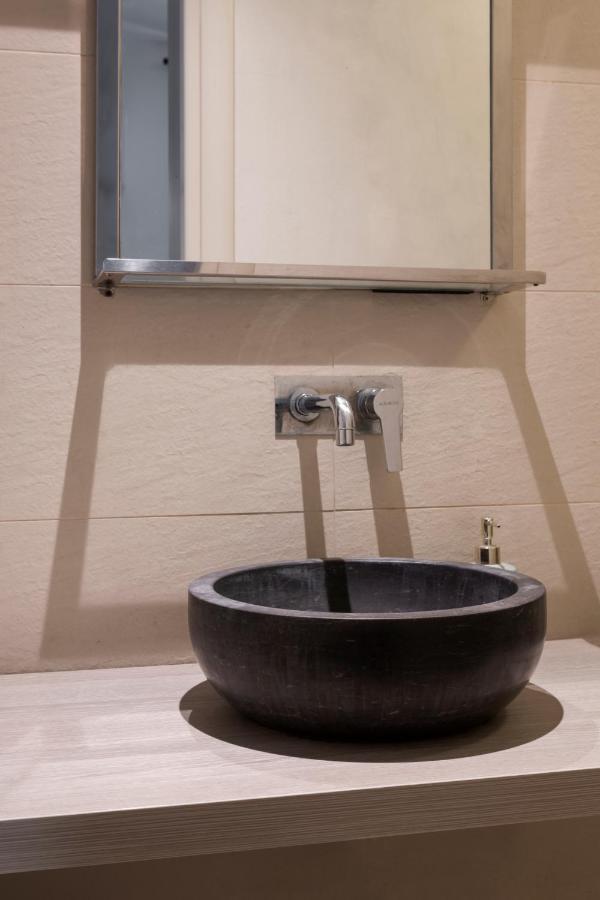 شقة The Place, Your Place To Be - Via Tadino ميلان المظهر الخارجي الصورة